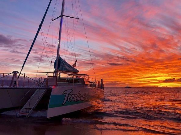 Teralani Sunset Dinner Cruise