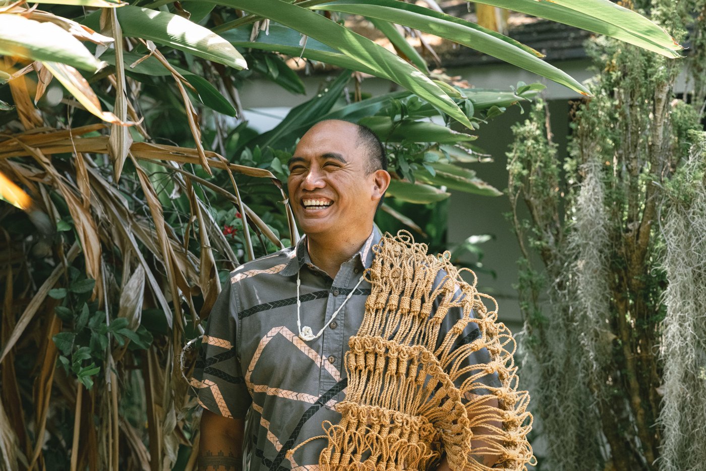 Couple in the lobby of OUTRIGGER Waikīkī Paradise Hotel